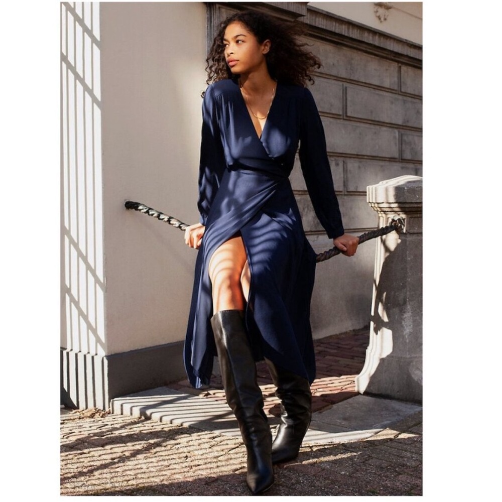 Aritzia Babaton Vermut Long Sleeve Navy Wrap Midi Length Dress Sz XS Party Boho